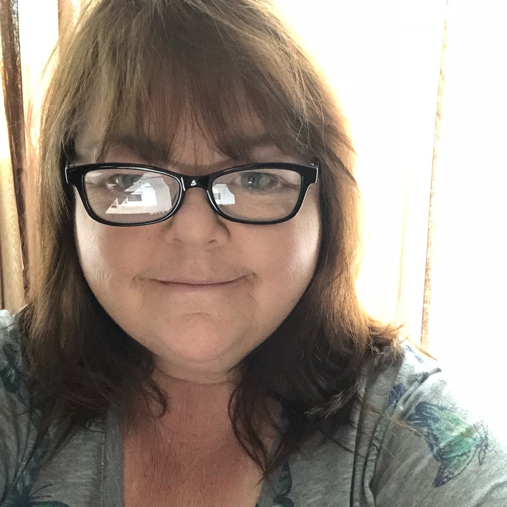 Meet your Posher, Diane